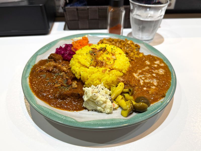 The three-curry combination plate at spice curry Whim