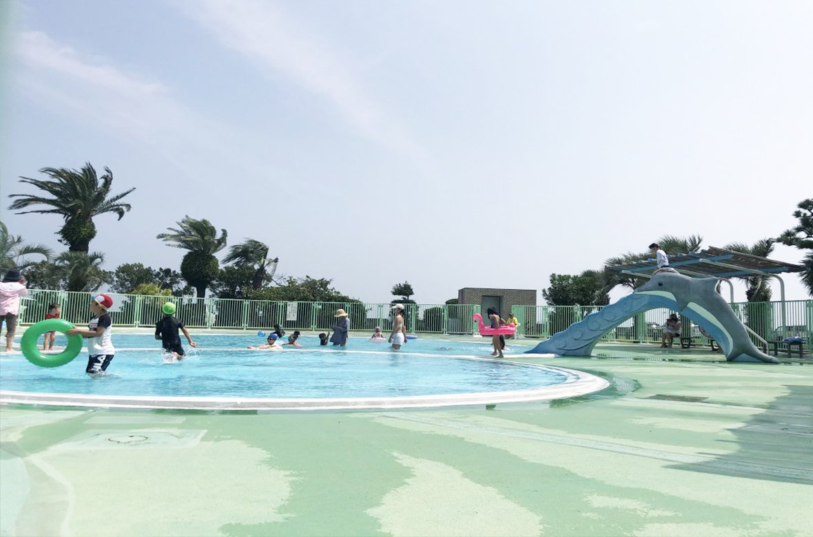 暑い日は用宗公園プールで気軽に水遊び！
